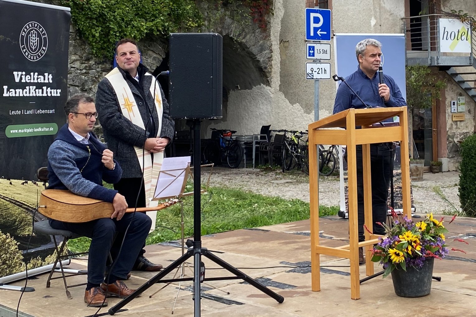 Eröffnungsandacht vom Höfe-Festival