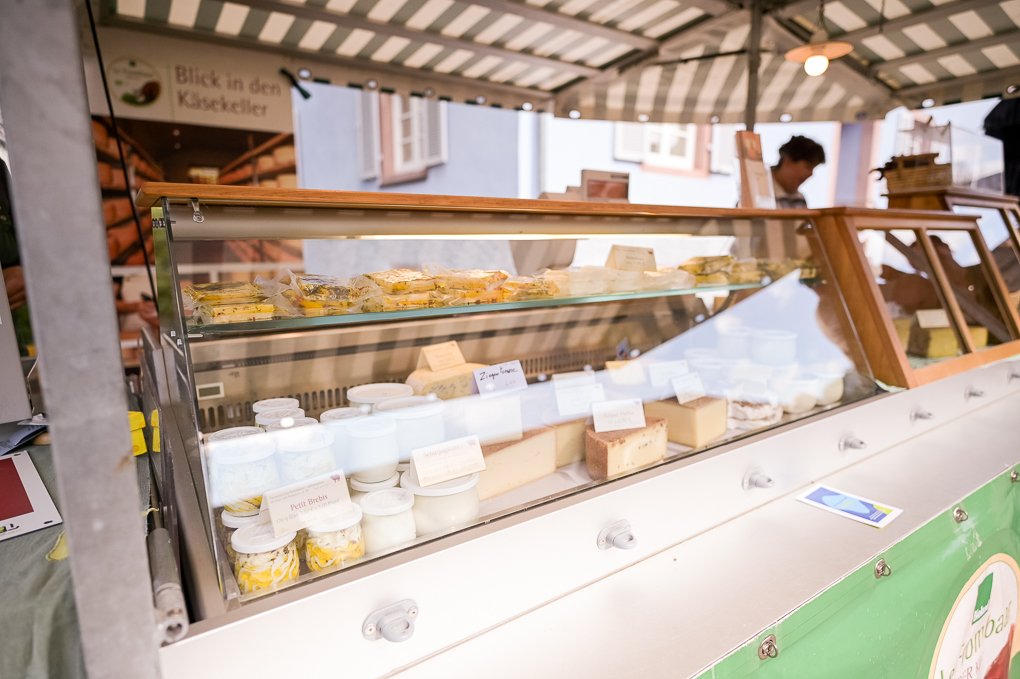 Le Frombaar mit Hofeigenen Käseprodukten aus Schaf- und Kuhmilch