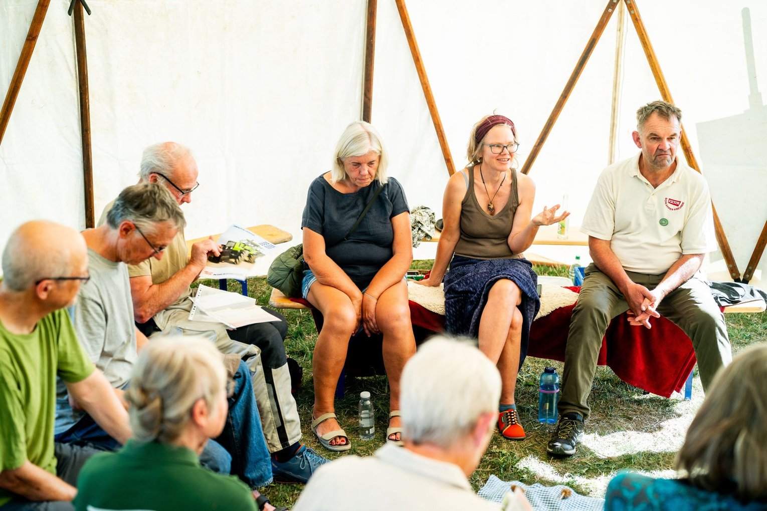 Katja Brudermann und Rainer Bank sprachen im LandKultur Zelt über bäuerliche Landwirtschaft versus Agrarindustrie