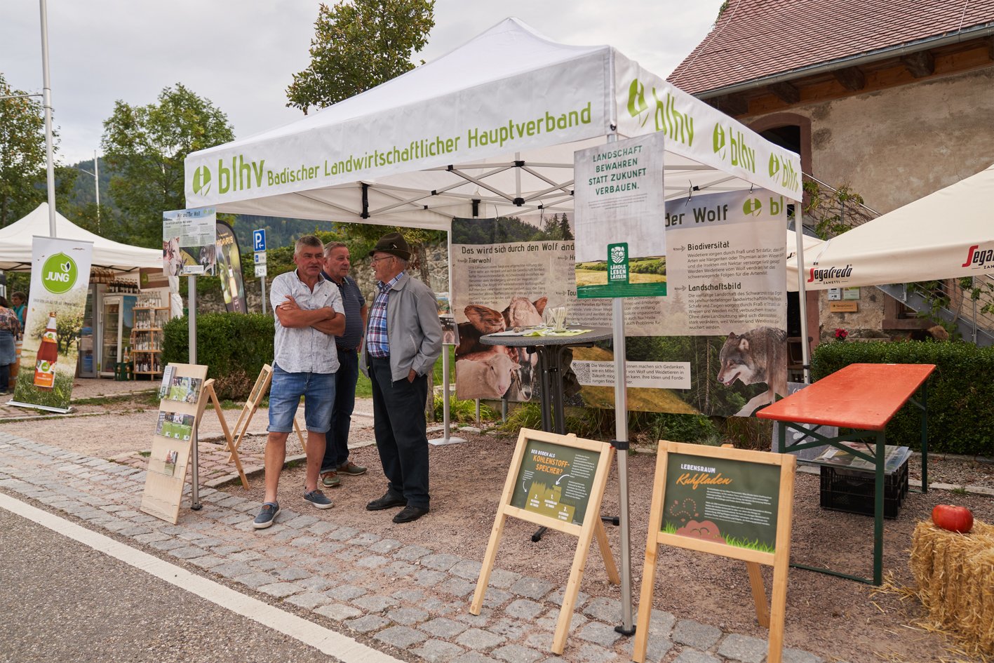 Marktplatz LandKultur, das Höfe-Festival 2023 in und um die Rainhof Scheune Kirchzarten