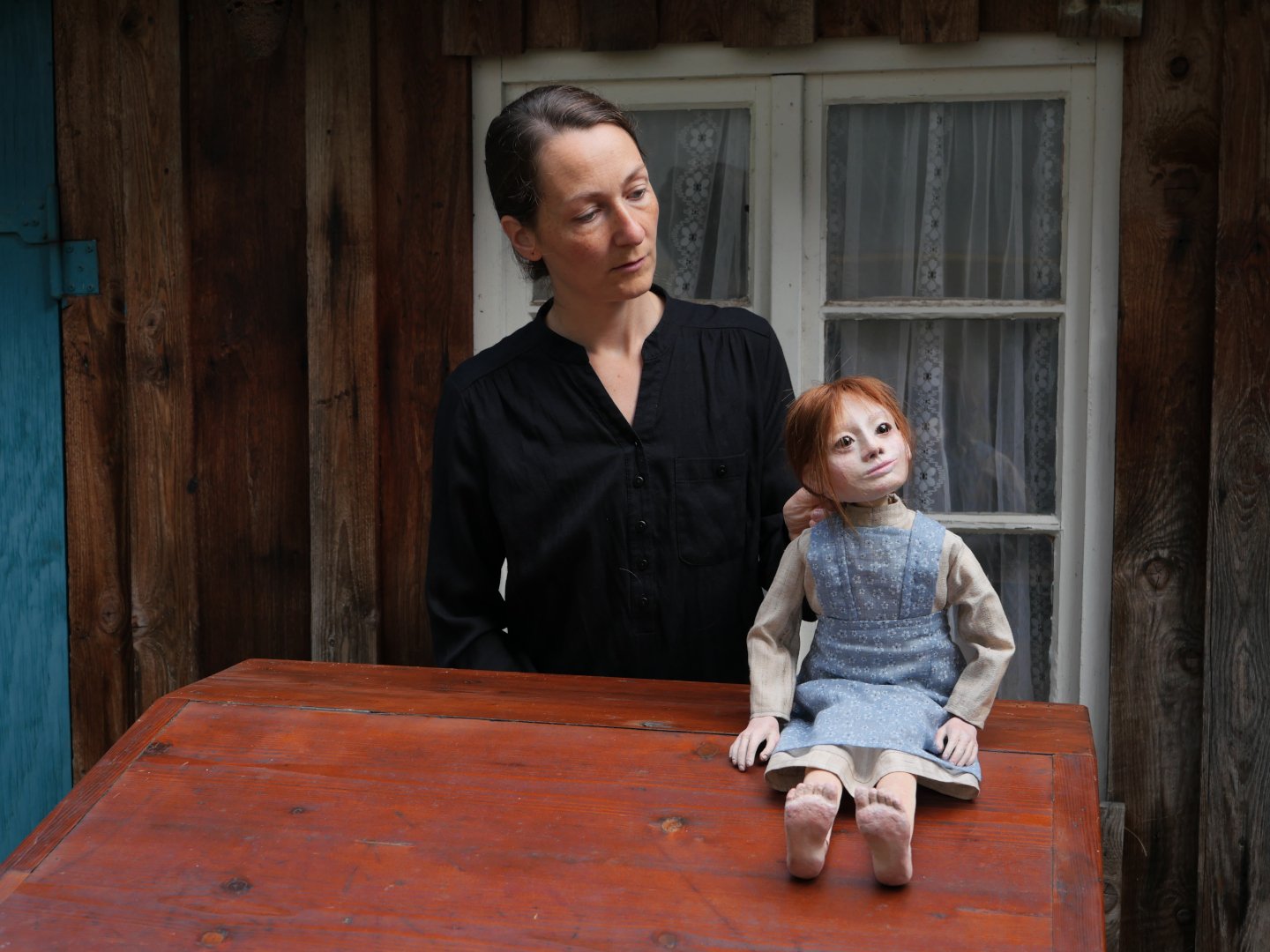 "Vergissmeinnicht", ein Figurentheaterstück zur Geschichte eines Hütekindes im Schwarzwald, Foto: Tobias Dingler